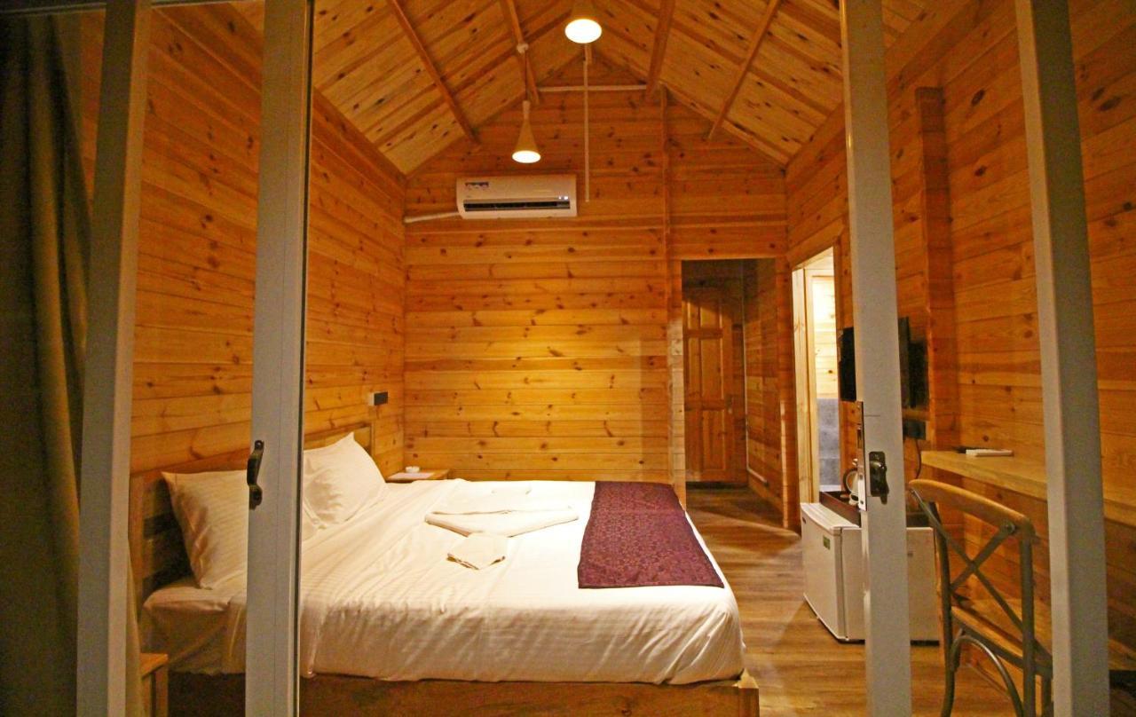 Larive Beach Resort Vagator Ngoại thất bức ảnh