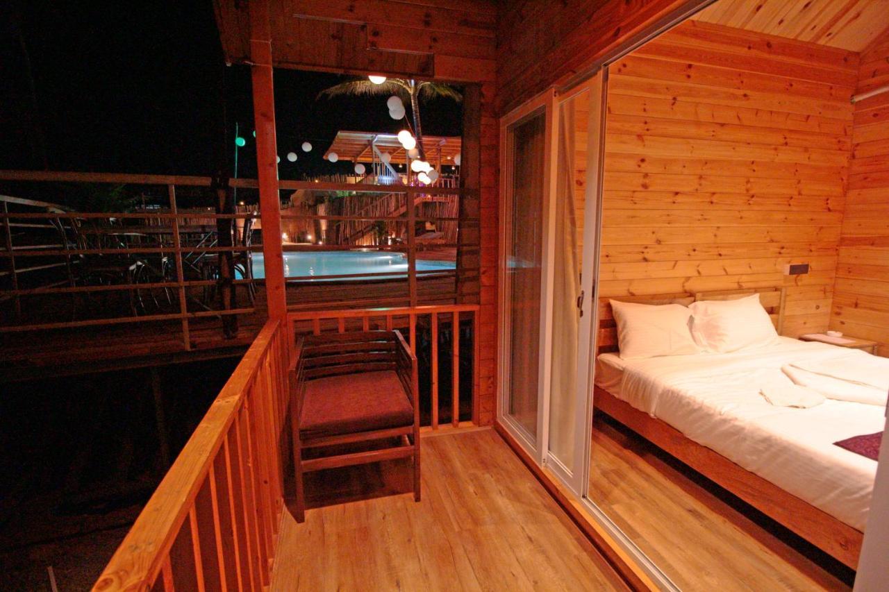 Larive Beach Resort Vagator Ngoại thất bức ảnh