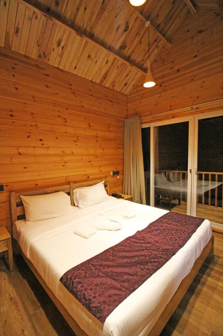 Larive Beach Resort Vagator Ngoại thất bức ảnh
