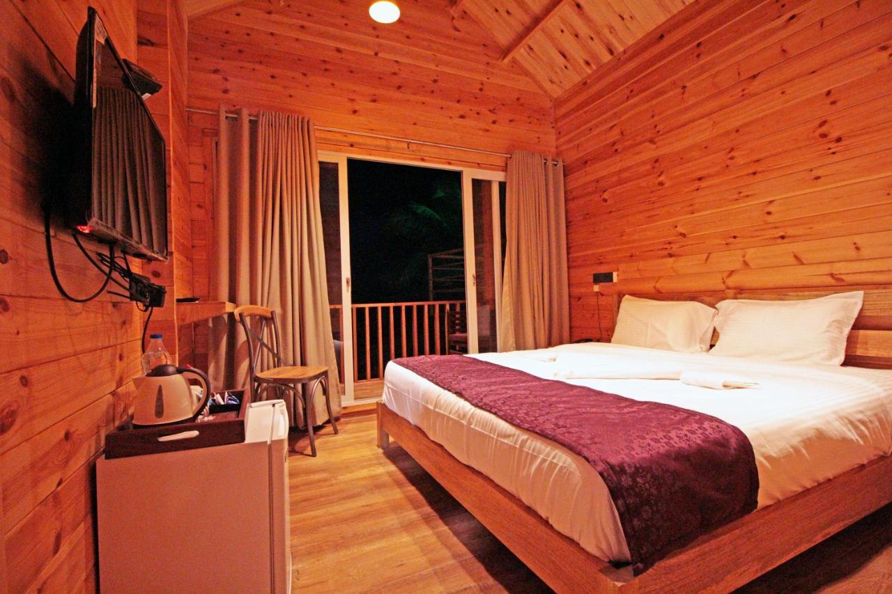 Larive Beach Resort Vagator Ngoại thất bức ảnh