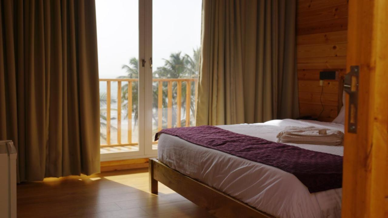 Larive Beach Resort Vagator Ngoại thất bức ảnh